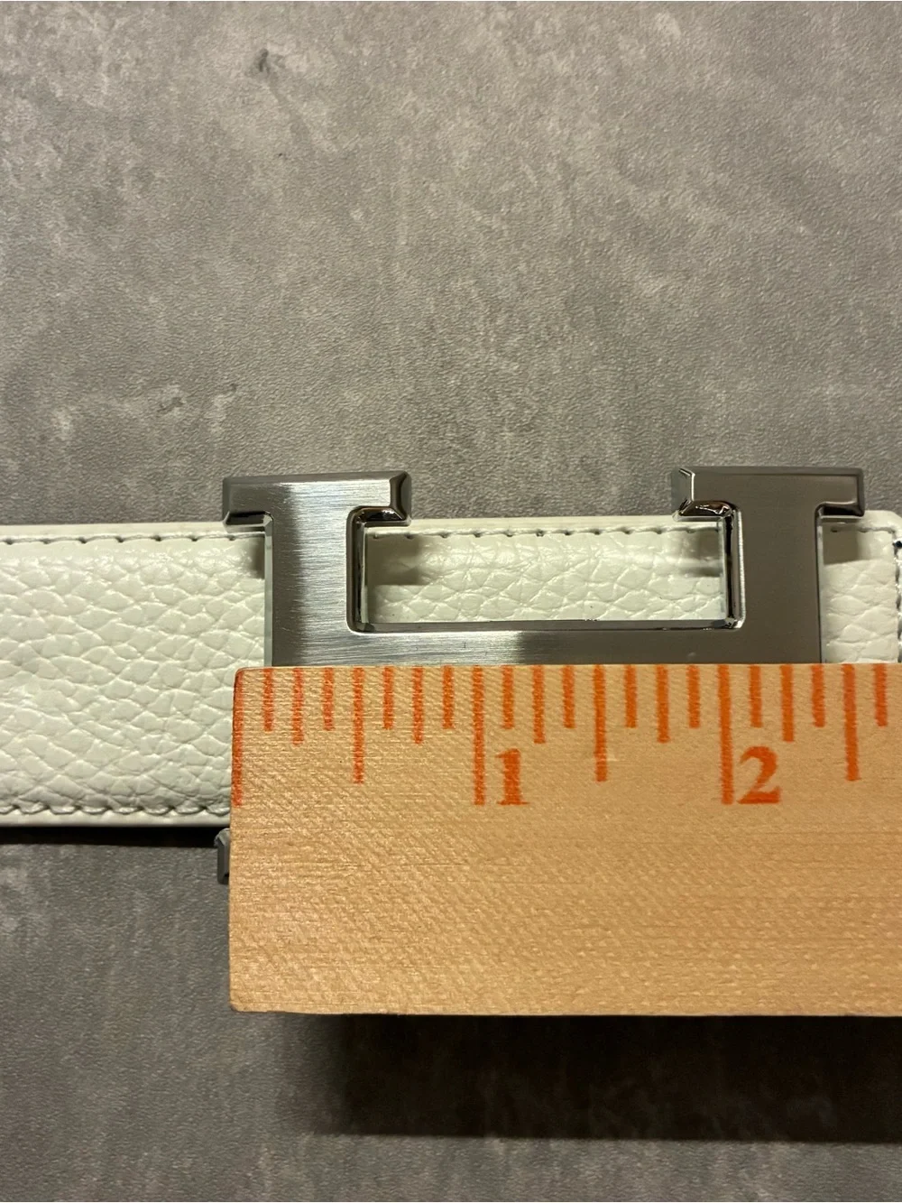 Classic belt with H buckle in White